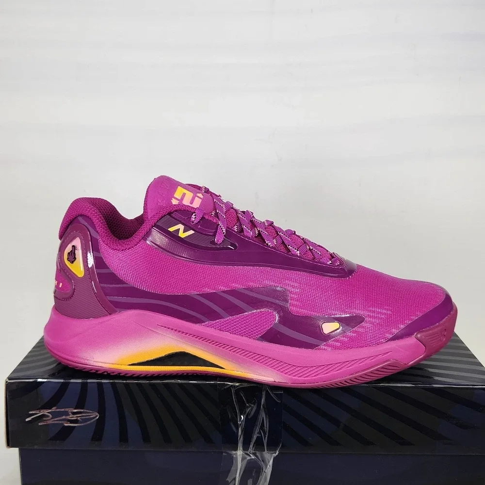 New Balance Kawhi IV Basketball Shoes Mens Size 9 Purple Pink BBKLSGY4 Low Top